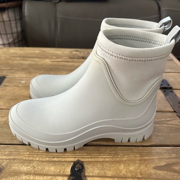 Sam Edelman Gray Winter & Rain Boots - Picture 3 of 6